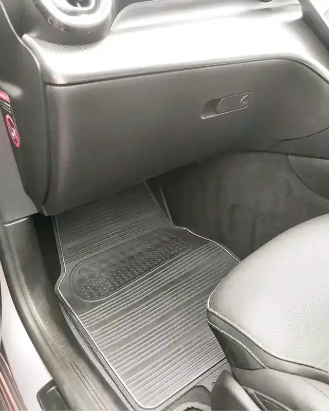 Car interior floor mat clean Durban