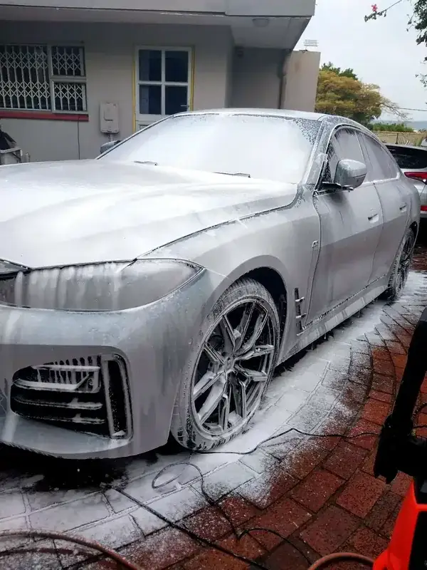 BMW 4 Series foam wash exterior Durban
